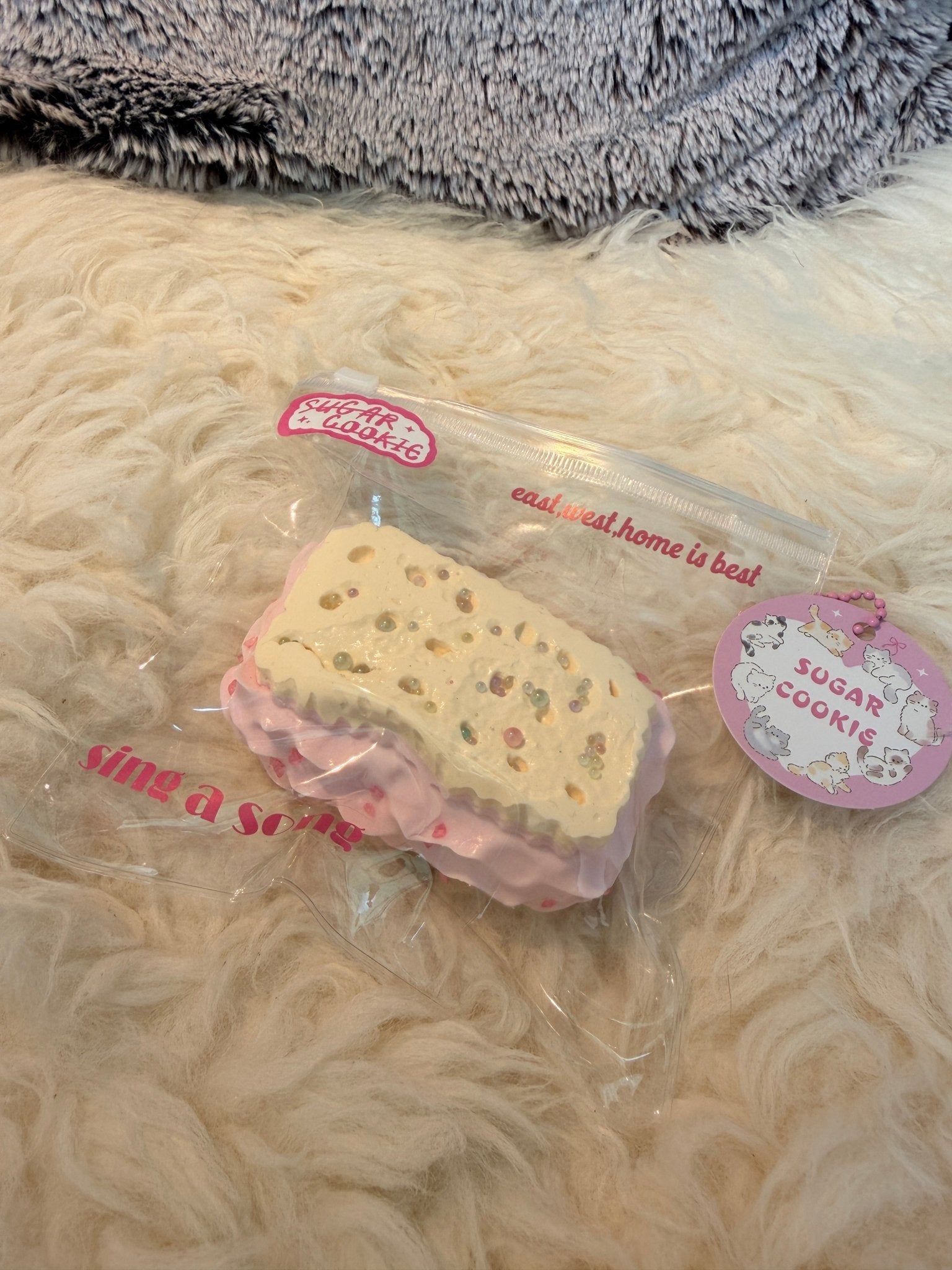 Cookie Sandwich Cake Squishy - Squishie Bites