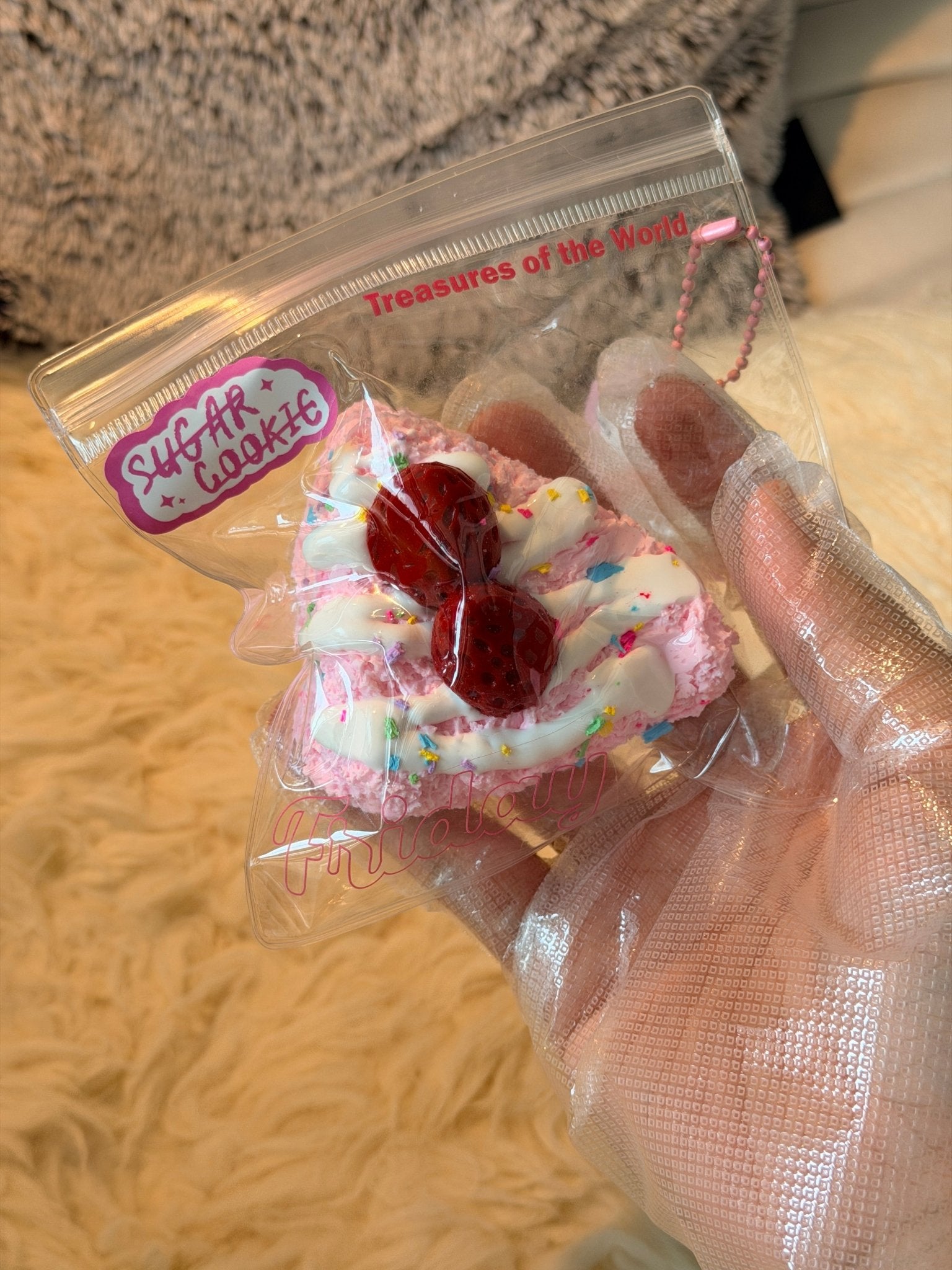 Strawberry Cake Squishy - Squishie Bites